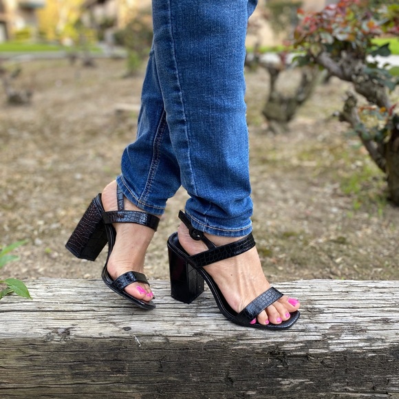 Black Croc Embossed Single Strap Chunky Heels - Picture 7 of 8